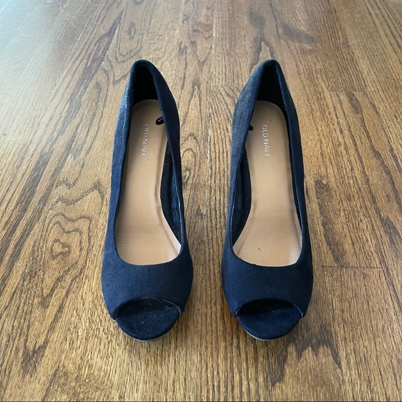 Old Navy Peep Toe Black High Heel - Picture 3 of 16